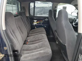 2002 Dodge Dakota Sport with VIN 1B7HG38N72S720953, listed as a Copart auction lot 43484255 with 0 mi miles and Clean Title. Bid and sale history available at carsss.com. Image 10.