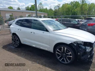 2021 Volvo XC60 Inscription Expression with VIN YV4BR0DL5M1782490, listed as a IAAI auction lot 42086362 with 44,178 mi miles and . Bid and sale history available at DreamBid. Image 1.