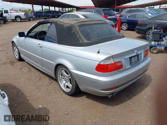 2004 BMW 3 Series 330Ci with VIN WBABW53434PL47559, listed as a IAAI auction lot 42088985 with 139,646 mi miles. Bid and sale history available at carsss.com. Image 3.