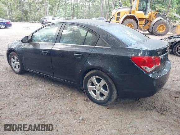 2014 Chevrolet Cruze 1LT with VIN 1G1PC5SB4E7370277, listed as a IAAI auction lot 42646430 with 116,647 mi miles and . Bid and sale history available at DreamBid. Image 3.