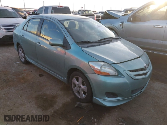 2008 Toyota Yaris with VIN JTDBT923X81201731, listed as a IAAI auction lot 41596850 with 91,079 mi miles. Bid and sale history available at carsss.com. Image 1.