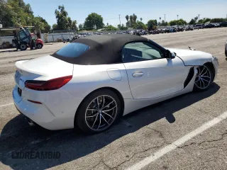 2020 BMW Z4 sDrive30i with VIN WBAHF3C03LWW58294, listed as a Copart auction lot 65419413 with 32,121 mi miles. Bid and sale history available at carsss.com. Image 3.