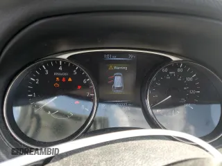 2016 Nissan Rogue SV z VIN JN8AT2MVXGW148617, wystawiony jako Copart lot #57516705 z przebiegiem 166 595 mil mil oraz Szkoda całkowita • Salvage title. Historia ofert i sprzedaży dostępna na DreamBid. Obrazek 9.