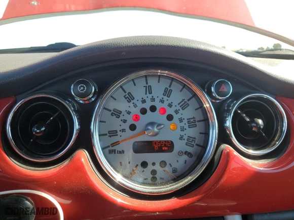 2005 MINI Cooper Convertible with VIN WMWRF33505TG13448, listed as a Copart auction lot 46101305 with 106,942 mi miles and Salvage Title. Bid and sale history available at carsss.com. Image 9.