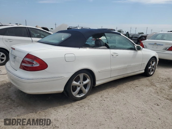 2005 Mercedes-Benz CLK 320 with VIN WDBTK65G45T054521, listed as a Copart auction lot 75249084 with Not Provided miles and Non Repairable. Bid and sale history available at DreamBid. Image 3.