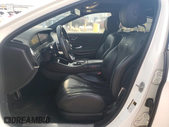 2017 Mercedes-Benz S 63 AMG z VIN WDDUG7JBXHA289339, wystawiony jako Copart lot #62113334 z przebiegiem 69 364 mil mil oraz Czysty tytuł • Clean title. Historia ofert i sprzedaży dostępna na DreamBid. Obrazek 7.