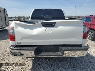 2018 Nissan Titan SV z VIN 1N6AA1EJ7JN542996, wystawiony jako Copart lot #50969835 z przebiegiem 89 664 mil mil oraz Szkoda całkowita • Salvage title. Historia ofert i sprzedaży dostępna na DreamBid. Obrazek 6.