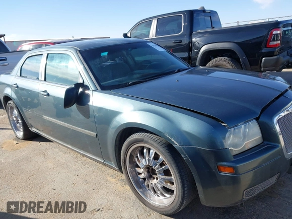 2006 Chrysler 300 with VIN 2C3KA43R76H158898, listed as a IAAI auction lot 41679164 with 1 mi miles. Bid and sale history available at carsss.com. Image 6.