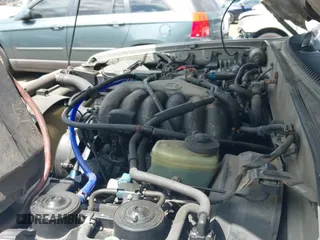 2000 Toyota 4Runner SR5 z VIN JT3HN86R5Y0307477, wystawiony jako IAAI lot #42937929 z przebiegiem 280 249 mil mil oraz . Historia ofert i sprzedaży dostępna na DreamBid. Obrazek 12.