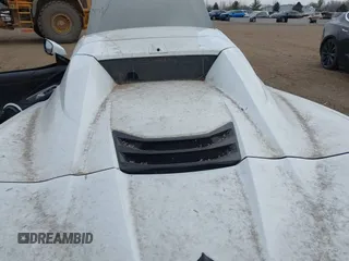 2023 Chevrolet Corvette 1LT z VIN 1G1YA3D48P5111528, wystawiony jako IAAI lot #41932326 z przebiegiem Nie podano mil oraz . Historia ofert i sprzedaży dostępna na DreamBid. Obrazek 10.