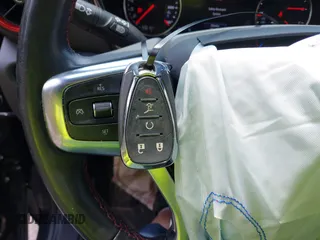2021 Chevrolet Blazer RS с VIN 3GNKBERSXMS552535, выставлен на аукционе IAAI как лот 42275935 с пробегом 106 952 миль миль и . История ставок и продаж доступна на DreamBid. Изображение 11.