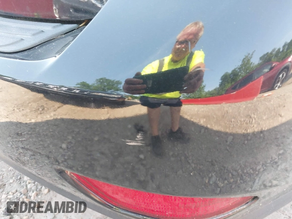 2010 Lexus RX 350 с VIN 2T2ZK1BA2AC009461, выставлен на аукционе IAAI как лот 42492088 с пробегом 186 713 миль миль и . История ставок и продаж доступна на DreamBid. Изображение 18.