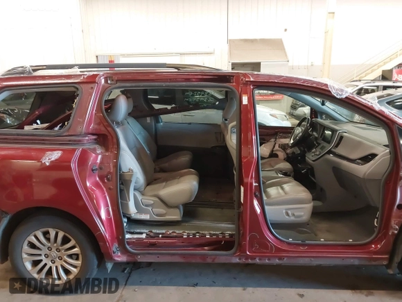 2016 Toyota Sienna XLE with VIN 5TDYK3DCXGS697980, listed as a IAAI auction lot 41500895 with 94,750 mi miles and . Bid and sale history available at DreamBid. Image 18.