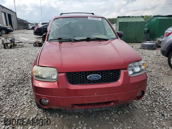 2005 Ford Escape Limited with VIN 1FMYU04165KA33277, listed as a Copart auction lot 54407625 with 217,317 mi miles and Salvage title. Bid and sale history available at DreamBid. Image 5.