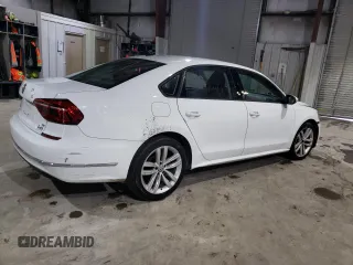 2019 Volkswagen Passat Wolfsburg Edition z VIN 1VWLA7A36KC000255, wystawiony jako Copart lot #45758675 z przebiegiem 74 266 mil mil oraz Szkoda całkowita • Salvage title. Historia ofert i sprzedaży dostępna na DreamBid. Obrazek 3.