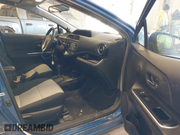 2015 Toyota Prius One with VIN JTDKDTB38F1099580, listed as a IAAI auction lot 42050228 with 169,725 mi miles and . Bid and sale history available at DreamBid. Image 5.