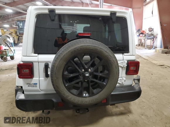 2021 Jeep Wrangler Unlimited Sahara с VIN 1C4JJXP61MW868399, выставлен на аукционе Copart как лот 49039445 с пробегом 35 387 миль миль и На запчасти • Non repairable. История ставок и продаж доступна на DreamBid. Изображение 6.