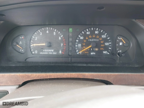1997 Toyota Avalon XL with VIN 4T1BF12B5VU185685, listed as a IAAI auction lot 42037605 with 150,999 mi miles. Bid and sale history available at carsss.com. Image 7.