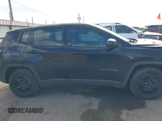 2020 Jeep Compass Sport с VIN 3C4NJCAB2LT102346, выставлен на аукционе IAAI как лот 41010173 с пробегом 70 239 миль миль и . История ставок и продаж доступна на DreamBid. Изображение 13.