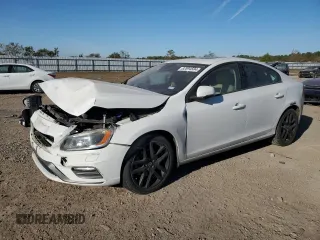 2017 Volvo S60 Dynamic with VIN YV126MFL7H2440906, listed as a Copart auction lot 82894504 with 123,060 mi miles and Salvage Title. Bid and sale history available at carsss.com. Image 1.