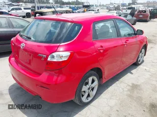 2010 Toyota Matrix S z VIN 2T1KE4EE1AC045560, wystawiony jako IAAI lot #42397223 z przebiegiem 191 626 mil mil oraz . Historia ofert i sprzedaży dostępna na DreamBid. Obrazek 4.