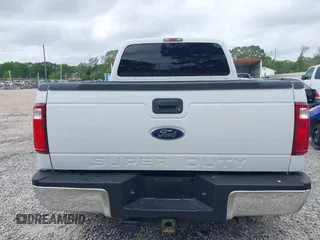 2014 Ford Super Duty F-250 SRW XL with VIN 1FT7W2BT5EEA34333, listed as a IAAI auction lot 41904055 with 200,348 mi miles. Bid and sale history available at carsss.com. Image 16.