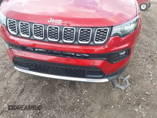 2025 Jeep Compass Limited with VIN 3C4NJDCN2ST545284, listed as a IAAI auction lot 42187547 with 8,005 mi miles and . Bid and sale history available at DreamBid. Image 6.