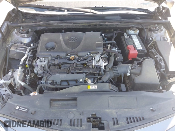 2019 Toyota Camry LE z VIN 4T1B11HK4KU797720, wystawiony jako IAAI lot #42053830 z przebiegiem 102 558 mil mil oraz . Historia ofert i sprzedaży dostępna na DreamBid. Obrazek 10.