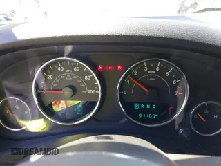 2018 Jeep Wrangler JK Unlimited Sport S with VIN 1C4BJWDG9JL816592, listed as a IAAI auction lot 42187279 with 91,169 mi miles. Bid and sale history available at carsss.com. Image 7.