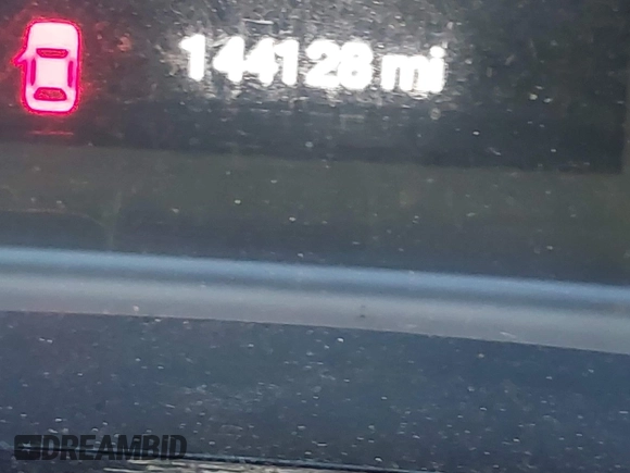2015 Chrysler 200 S with VIN 1C3CCCBBXFN658834, listed as a IAAI auction lot 40692713 with 144,128 mi miles and . Bid and sale history available at DreamBid. Image 14.