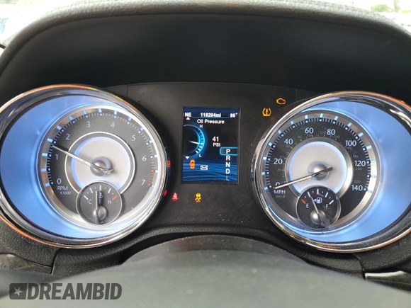 2014 Chrysler 300 with VIN 2C3CCAAG3EH373465, listed as a Copart auction lot 55664055 with 118,284 mi miles and Clean Title. Bid and sale history available at DreamBid. Image 9.