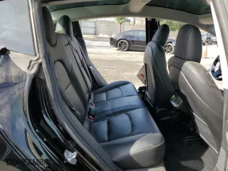 2019 Tesla Model 3 Mid Range with VIN 5YJ3E1EA6KF361663, listed as a Copart auction lot 42558855 with 84,766 mi miles and Salvage Title. Bid and sale history available at carsss.com. Image 10.