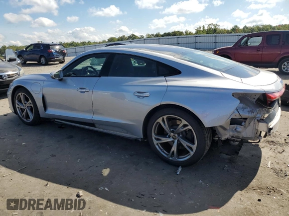 2022 Audi e-tron GT Premium Plus z VIN WAUFJBFW8N7006591, wystawiony jako Copart lot #71233664 z przebiegiem 41 317 mil mil oraz Szkody całkowita. Historia ofert i sprzedaży dostępna na DreamBid. Obrazek 2.