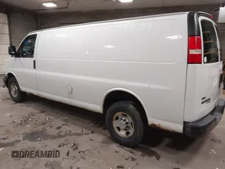2012 Chevrolet Express Cargo Van with VIN 1GCWGGBA0C1100411, listed as a IAAI auction lot 41024219 with 197,251 mi miles. Bid and sale history available at carsss.com. Image 3.