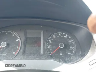2011 Volkswagen Jetta SE с VIN 3VWDZ7AJ9BM325296, выставлен на аукционе IAAI как лот 42396817 с пробегом Не указан миль и . История ставок и продаж доступна на DreamBid. Изображение 7.