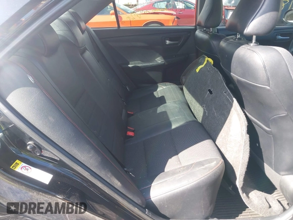 2017 Toyota Camry XLE with VIN 4T1BF1FK2HU754040, listed as a IAAI auction lot 41844369 with 247,772 mi miles. Bid and sale history available at carsss.com. Image 8.