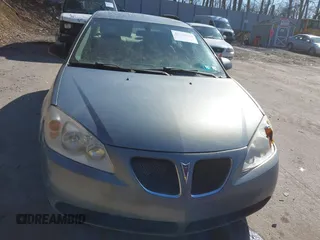 2007 Pontiac G6 1SV Value Leader with VIN 1G2ZF58B474193687, listed as a IAAI auction lot 41751844 with 185,093 mi miles. Bid and sale history available at carsss.com. Image 13.