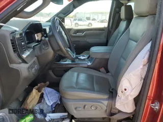 2024 Chevrolet Silverado 1500 RST with VIN 1GCUDEE88RZ350616, listed as a Copart auction lot 76806374 with 11,086 mi miles and Salvage Title. Bid and sale history available at carsss.com. Image 7.