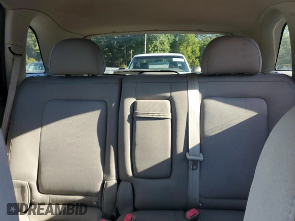 2009 Saturn VUE I4 z VIN 3GSCL93Z19S619767, wystawiony jako Copart lot #69985874 z przebiegiem 141 429 mil mil oraz Czysty tytuł • Clean title. Historia ofert i sprzedaży dostępna na DreamBid. Obrazek 10.