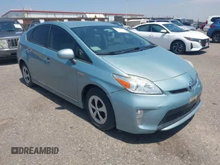 2014 Toyota Prius Four with VIN JTDKN3DU4E1838039, listed as a IAAI auction lot 42761332 with 203,690 mi miles and . Bid and sale history available at DreamBid. Image 1.