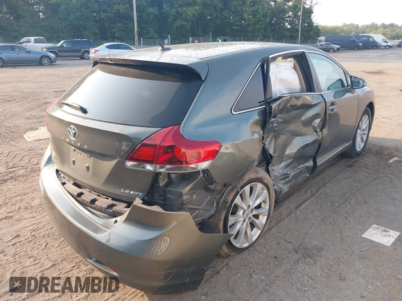 2013 Toyota Venza LE with VIN 4T3BA3BB4DU045501, listed as a IAAI auction lot 40117866 with 184,089 mi miles. Bid and sale history available at carsss.com. Image 4.