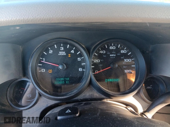 2007 Chevrolet Silverado 1500 Work Truck with VIN 1GCEK19C67Z585322, listed as a Copart auction lot 49330805 with 233,005 mi miles and Salvage Title. Bid and sale history available at carsss.com. Image 9.