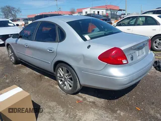 2003 Ford Taurus SE Standard with VIN 1FAFP53U83A166112, listed as a IAAI auction lot 41945480 with 173,593 mi miles. Bid and sale history available at carsss.com. Image 3.