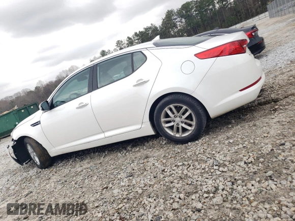 2013 Kia Optima LX z VIN KNAGM4A76D5349580, wystawiony jako Copart lot #43400545 z przebiegiem 156 241 mil mil oraz Szkoda całkowita • Salvage title. Historia ofert i sprzedaży dostępna na DreamBid. Obrazek 2.