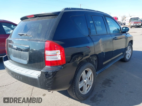 2007 Jeep Compass Sport with VIN 1J8FT470X7D420472, listed as a IAAI auction lot 41358402 with 178,668 mi miles. Bid and sale history available at carsss.com. Image 4.