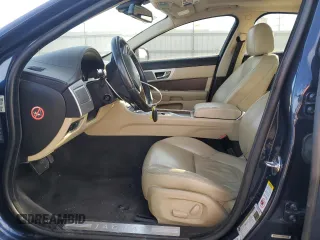 2012 Jaguar XF z VIN SAJWA0FB5CLS58499, wystawiony jako Copart lot #42300995 z przebiegiem 146 214 mil mil oraz Szkoda całkowita • Salvage title. Historia ofert i sprzedaży dostępna na DreamBid. Obrazek 7.