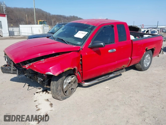 2006 Dodge Dakota SLT with VIN 1D7HW42K96S595733, listed as a IAAI auction lot 41775029 with Not Provided miles and . Bid and sale history available at carsss.com. Image 2.