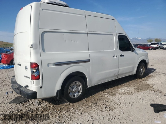 2017 Nissan NV Cargo SV z VIN 1N6BF0LY0HN805095, wystawiony jako Copart lot #53978975 z przebiegiem 131 896 mil mil oraz Szkoda całkowita • Salvage title. Historia ofert i sprzedaży dostępna na DreamBid. Obrazek 3.