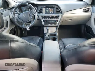 2017 Hyundai Sonata Hybrid SE with VIN KMHE24L10HA047610, listed as a Copart auction lot 43285595 with 143,787 mi miles and Salvage Title. Bid and sale history available at carsss.com. Image 8.