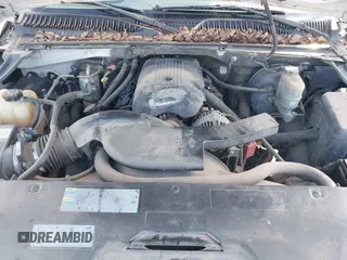 2002 Chevrolet Suburban LS with VIN 3GNEC16Z92G180545, listed as a IAAI auction lot 41391354 with 213,477 mi miles. Bid and sale history available at carsss.com. Image 10.